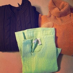 Women’s sweater bundle
